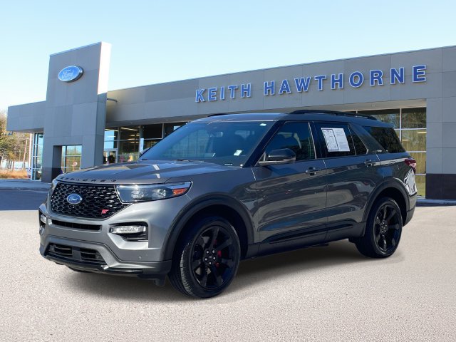Certified 2023 Ford Explorer ST w/ Equipment Group 401A AWD/4WD image 3