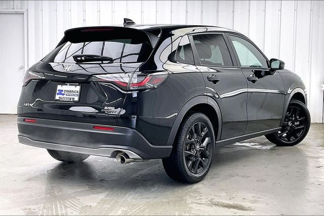 Used 2025 Honda HR-V Sport image 12