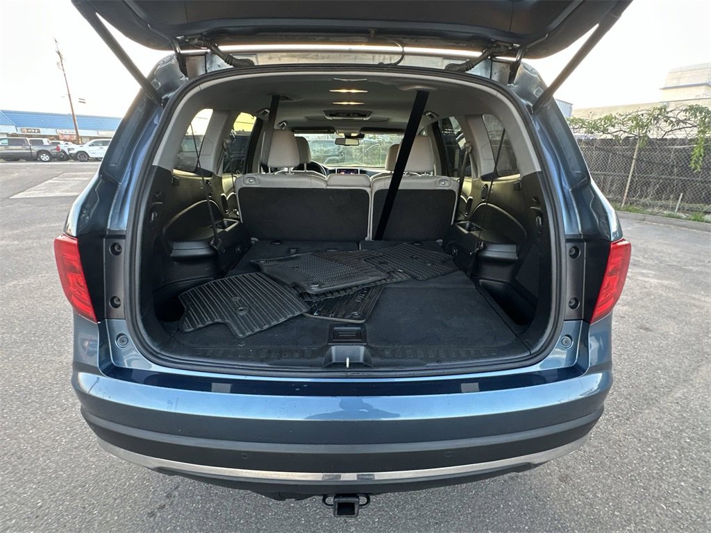 Used 2018 Honda Pilot Touring image 33