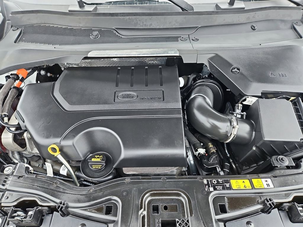Used 2024 Land Rover Discovery Sport Dynamic SE image 38