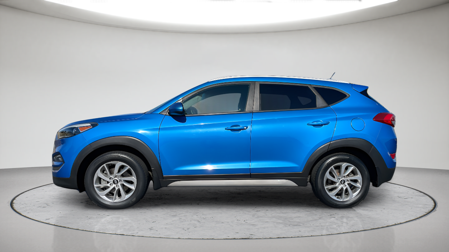 Used 2017 Hyundai Tucson SE w/ SE Popular Package 02 AWD/4WD image 8