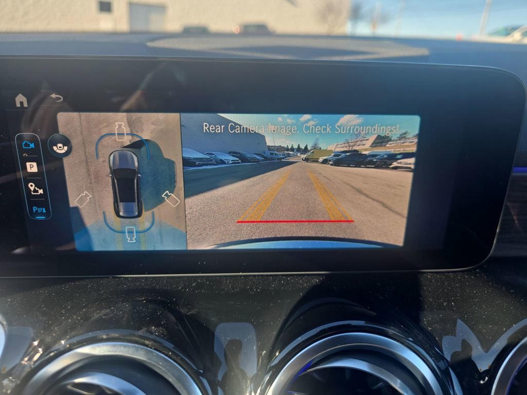 New 2026 Mercedes-Benz GLB 250 4MATIC image 19