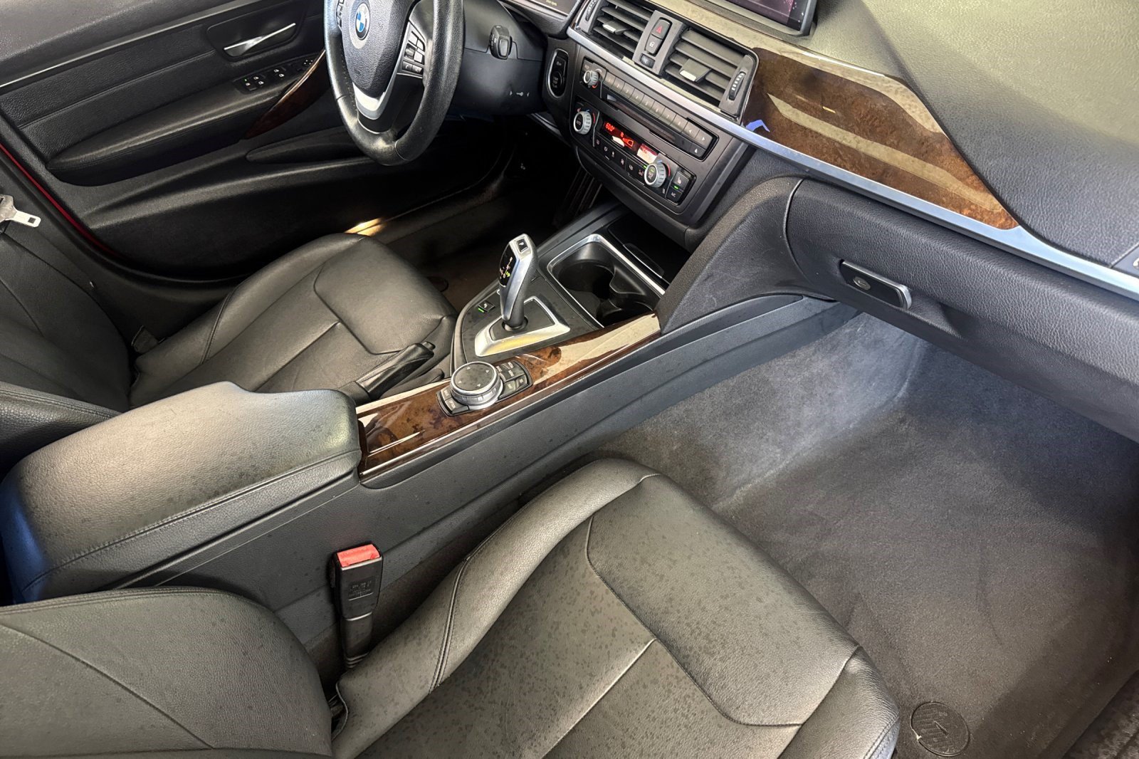 Used 2015 BMW 328i Sedan RWD image 31