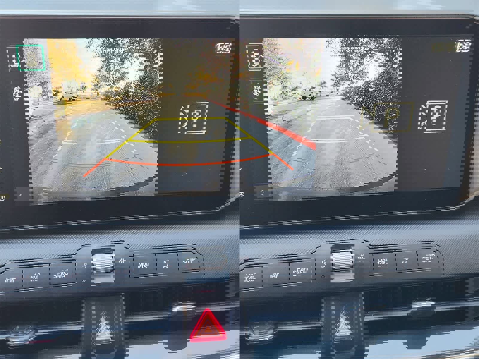 Certified 2025 Kia K4 EX image 17