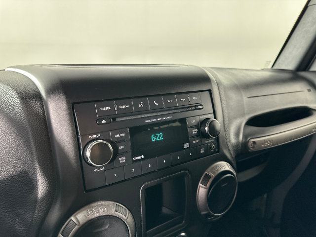 Used 2015 Jeep Wrangler Unlimited Sport AWD/4WD image 9