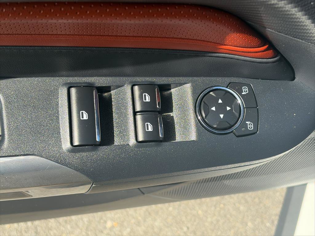 Used 2025 Ford Mustang Premium RWD image 19