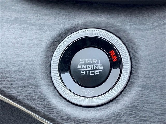 New 2024 Jeep Grand Cherokee Overland image 17