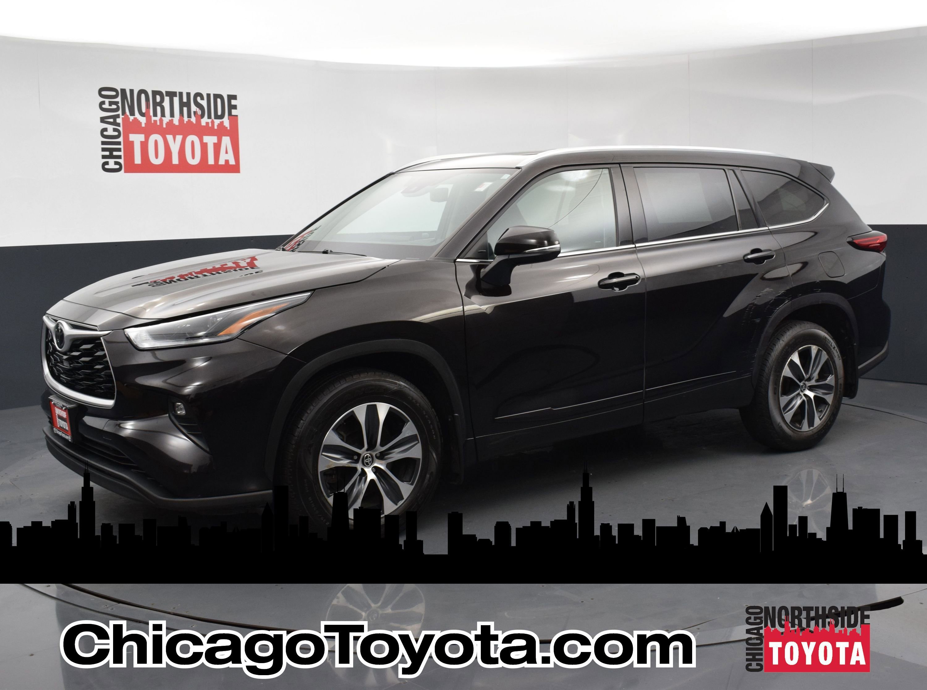 Used 2021 Toyota Highlander XLE