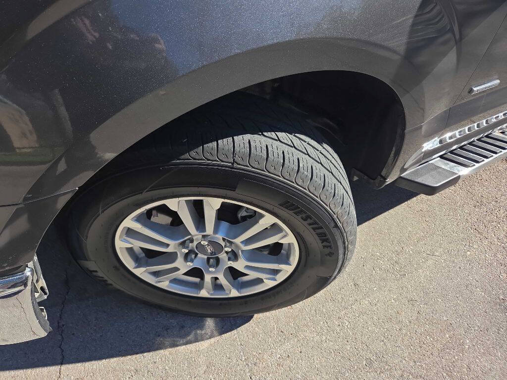 Used 2017 Ford F150 XLT RWD image 9