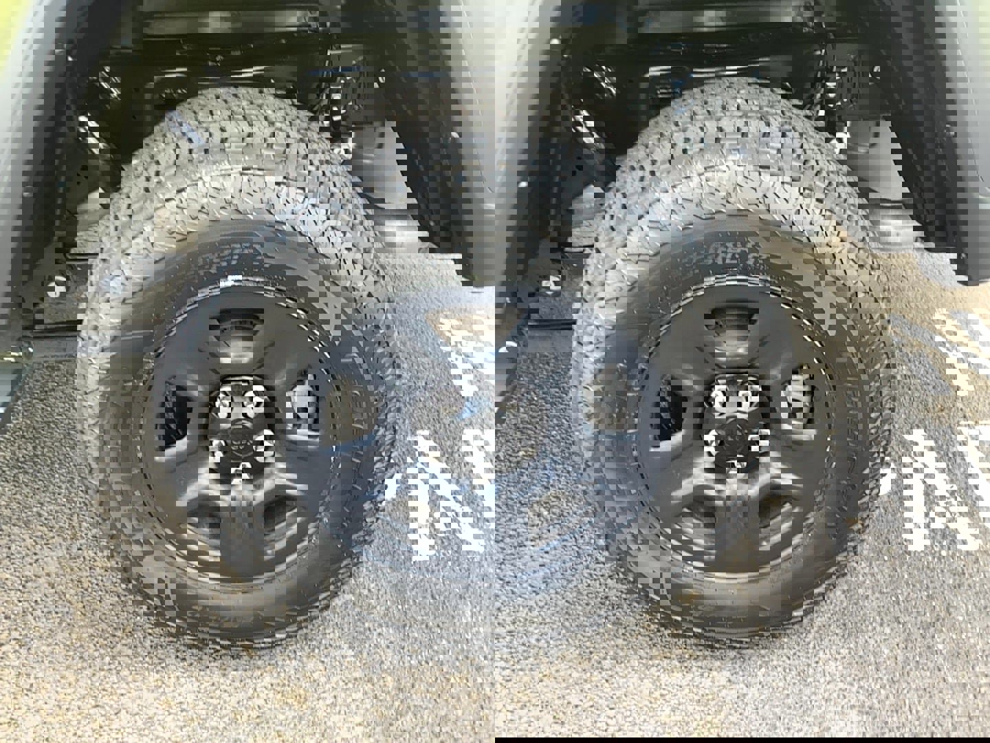 Certified 2023 Jeep Gladiator Sport w/ Trailer Tow Package image 8