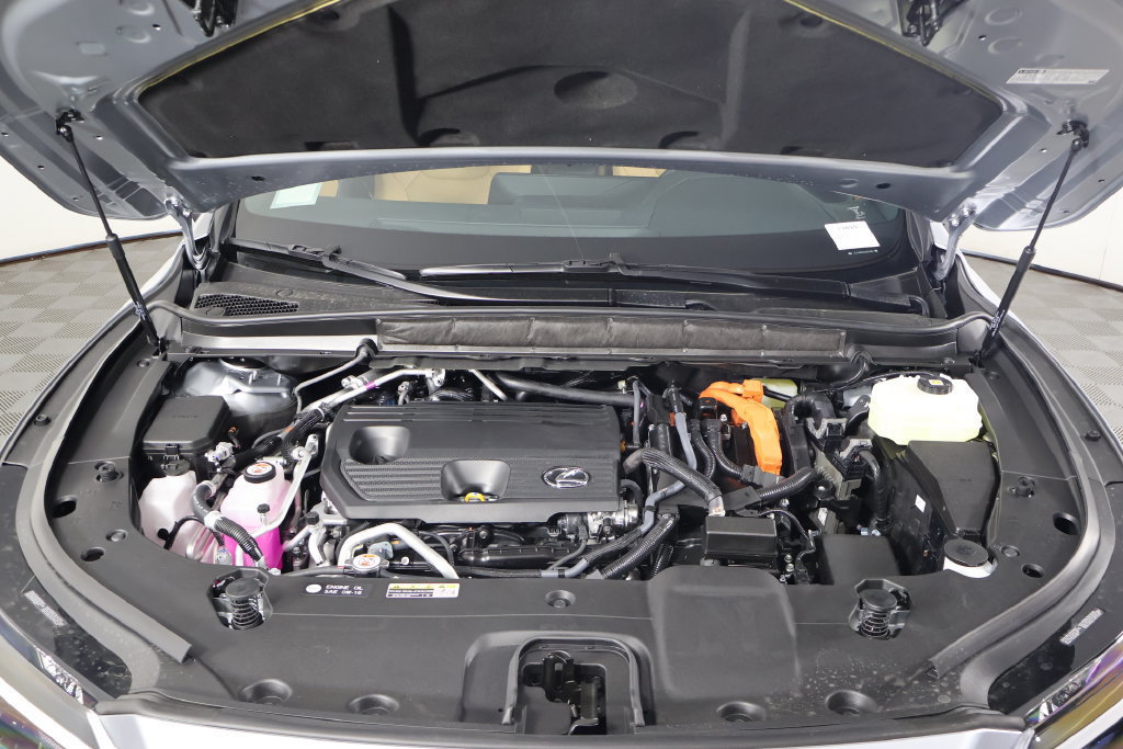 New 2026 Lexus RX 450h AWD w/ Convenience Package image 9