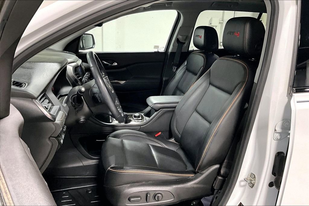 Used 2022 GMC Acadia AT4 w/ Technology Package image 34