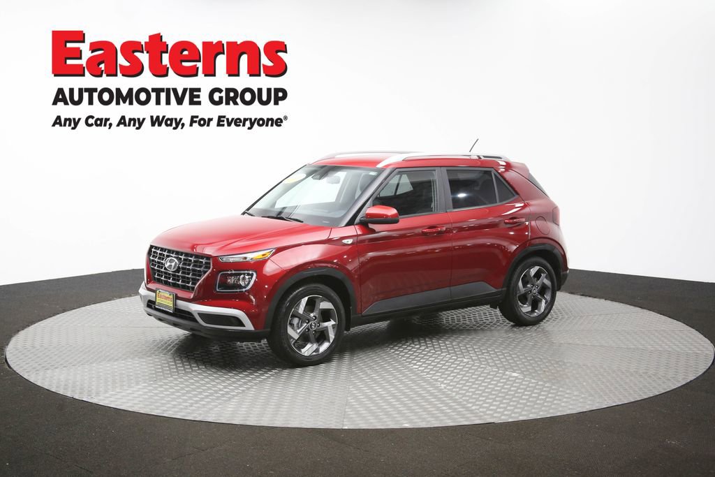 Used 2024 Hyundai Venue Limited image 56