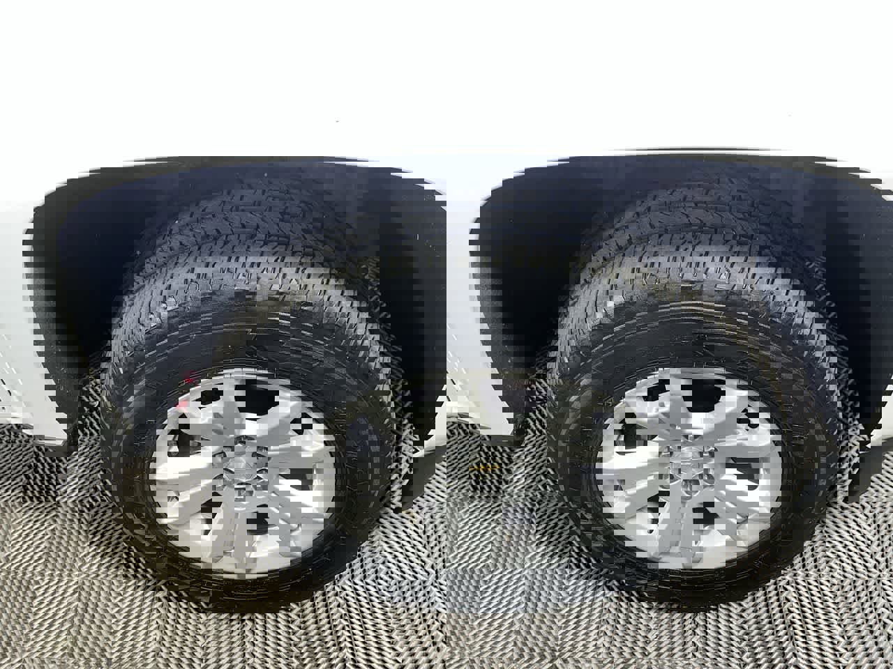 Used 2020 Chevrolet Colorado LT w/ Safety Package image 2