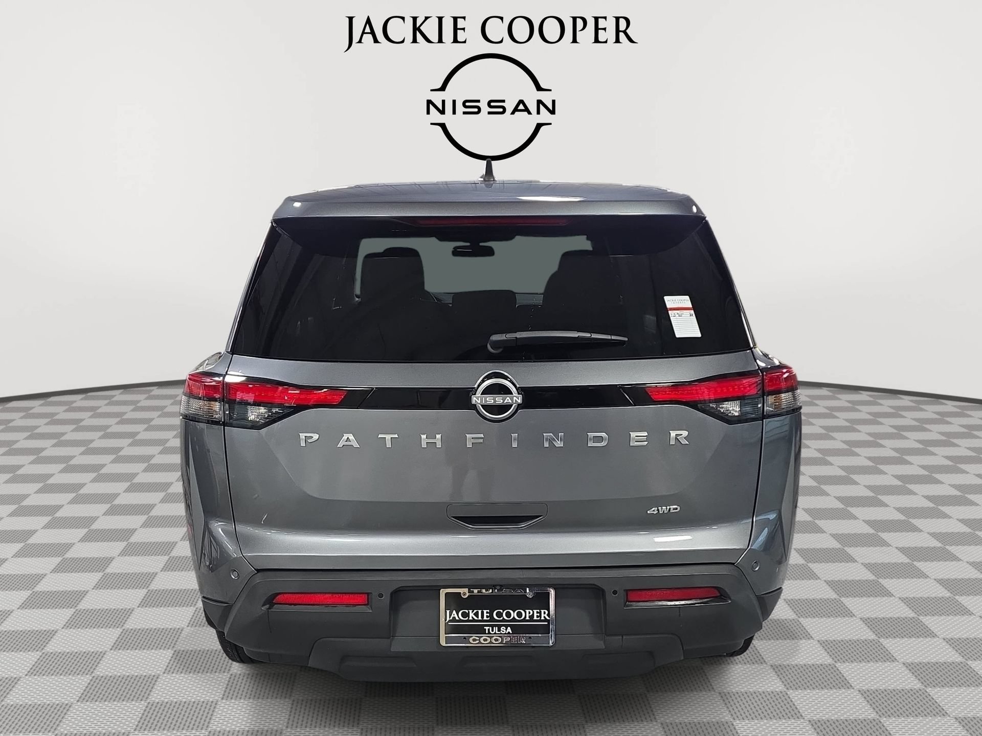 Used 2023 Nissan Pathfinder S AWD/4WD image 6