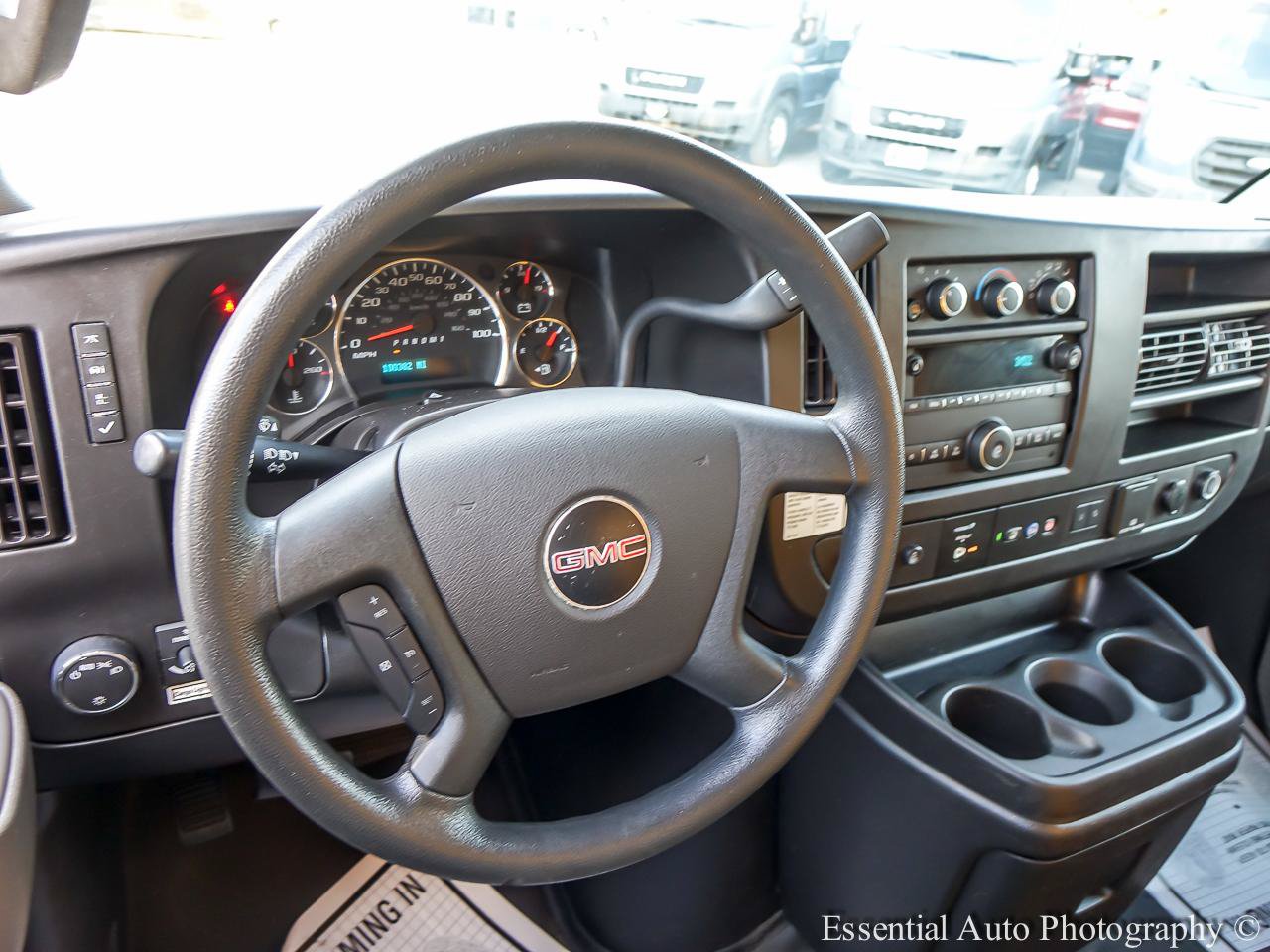 Used 2021 GMC Savana 3500 Extended w/ Power Convenience Package RWD image 10