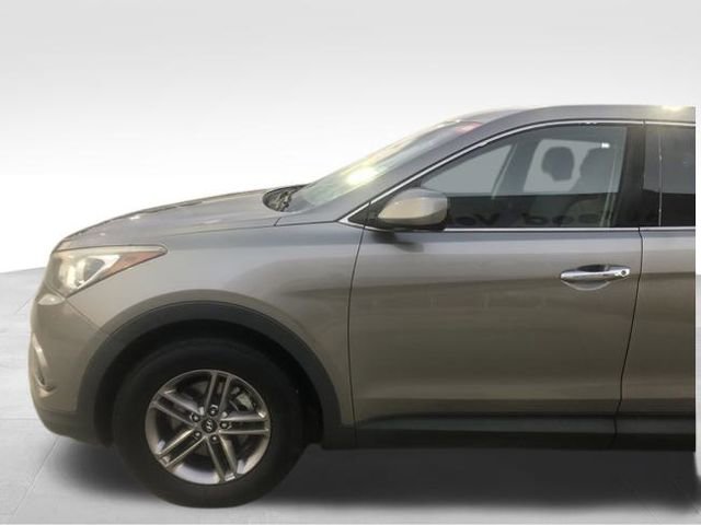 Used 2017 Hyundai Santa Fe Sport image 17