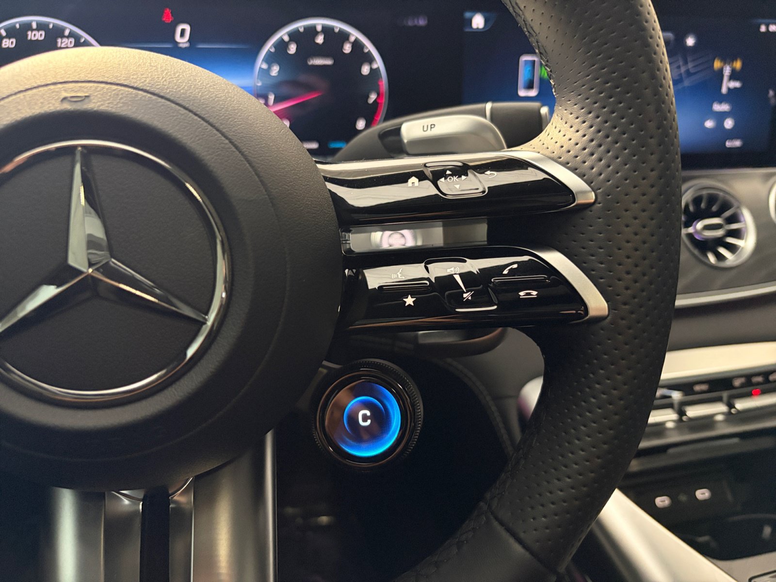 Used 2024 Mercedes-Benz AMG GT 53 image 39