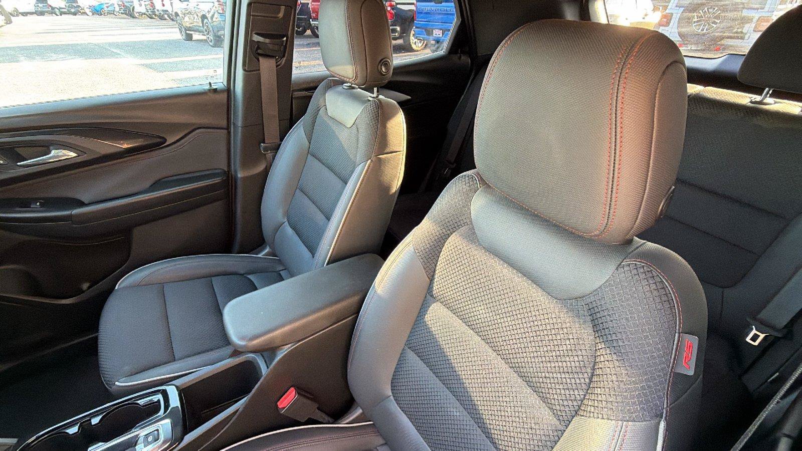 Used 2023 Chevrolet TrailBlazer RS w/ Convenience Package FWD image 17
