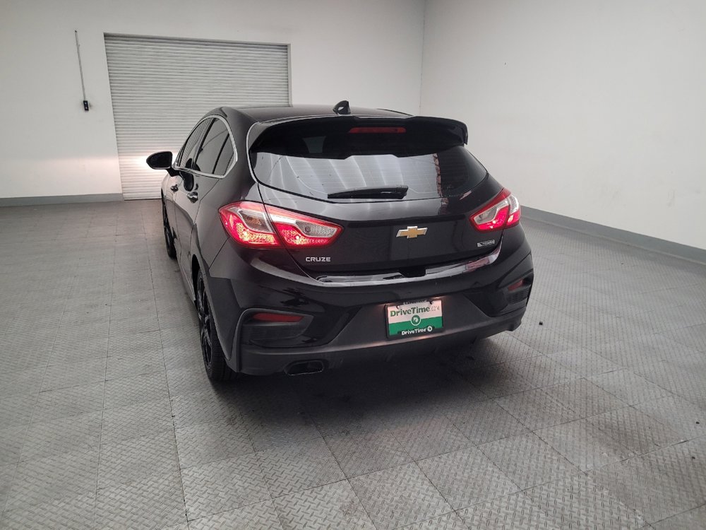 Used 2017 Chevrolet Cruze Premier FWD image 6