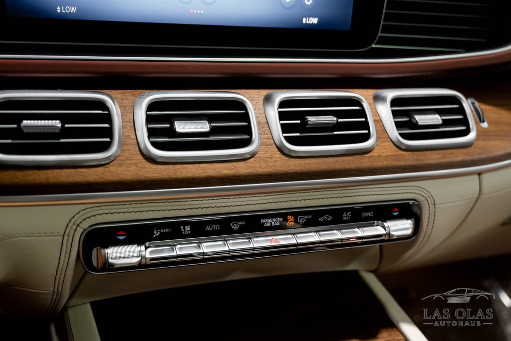 Used 2026 Mercedes-Benz Maybach GLS 600 4MATIC image 50