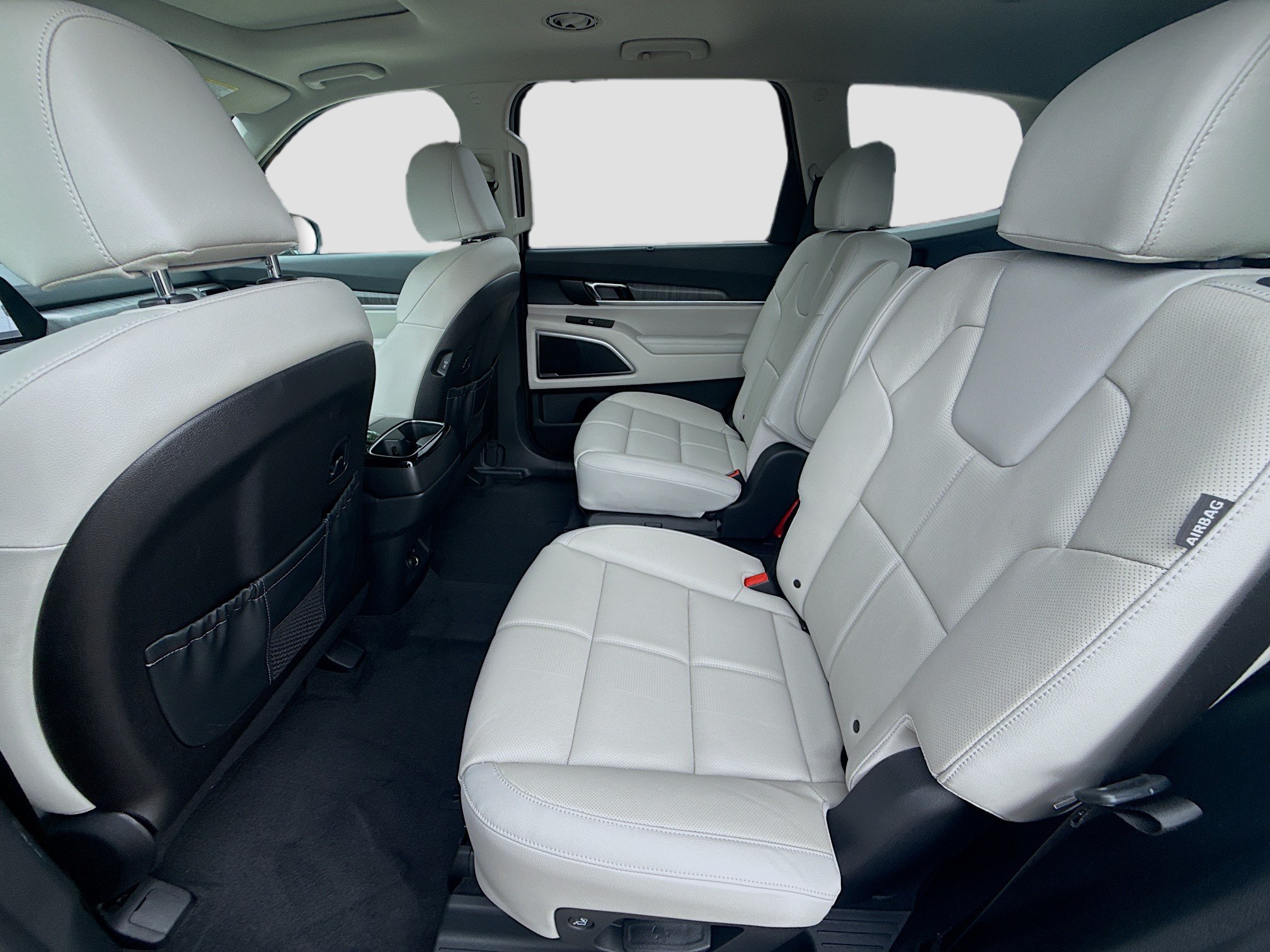 Used 2025 Kia Telluride EX w/ EX Captain's Chair Package FWD image 24