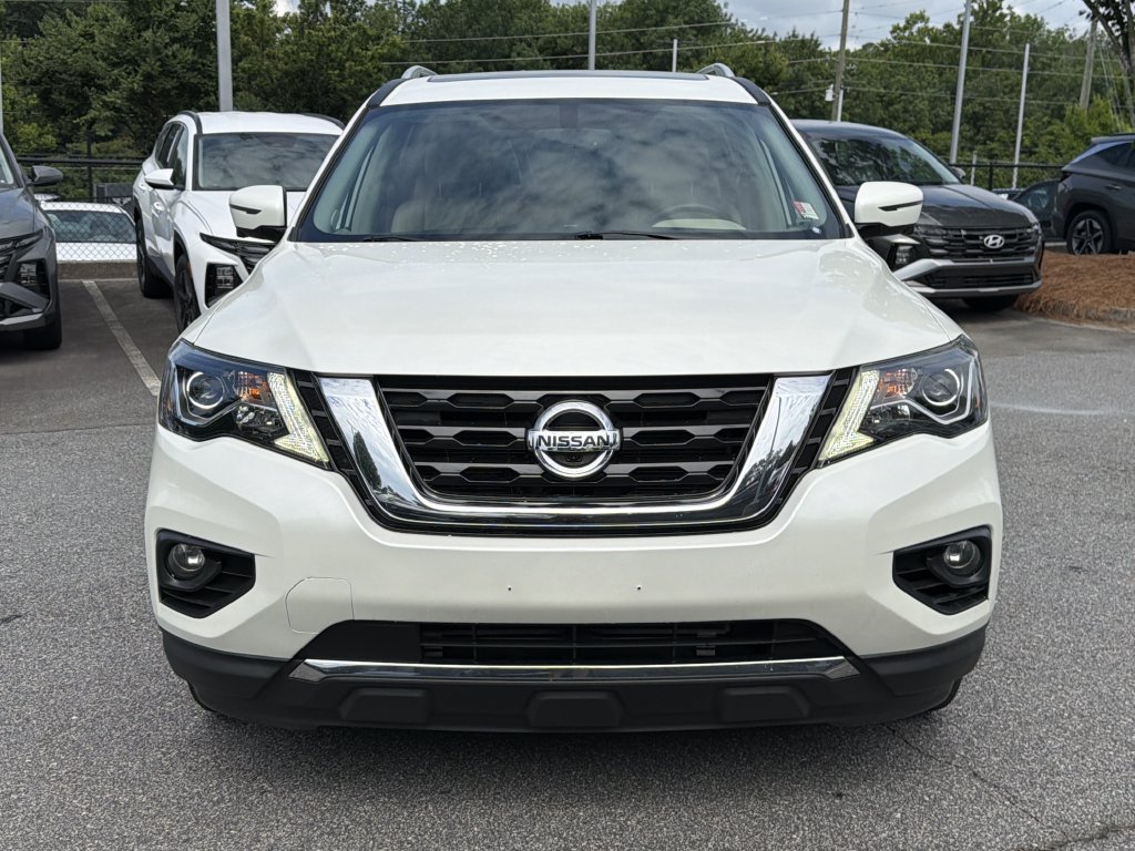 Used 2020 Nissan Pathfinder Platinum AWD/4WD image 2