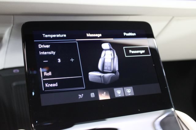 New 2027 Cadillac Vistiq Luxury AWD/4WD image 19