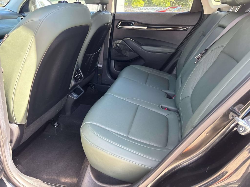 Certified 2024 Kia Seltos SX w/ SX Sunroof Package AWD/4WD image 10