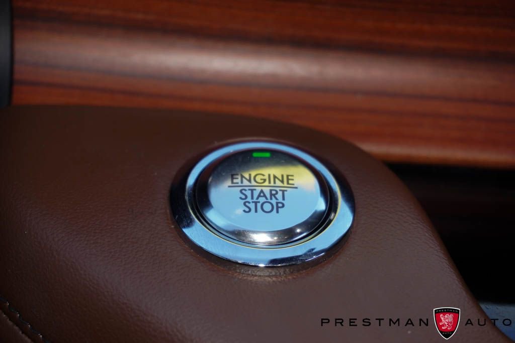Used 2024 Lincoln Aviator Reserve w/ Equipment Group 201A image 32