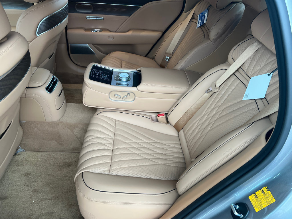 New 2026 Genesis G90 3.5T AWD/4WD image 16