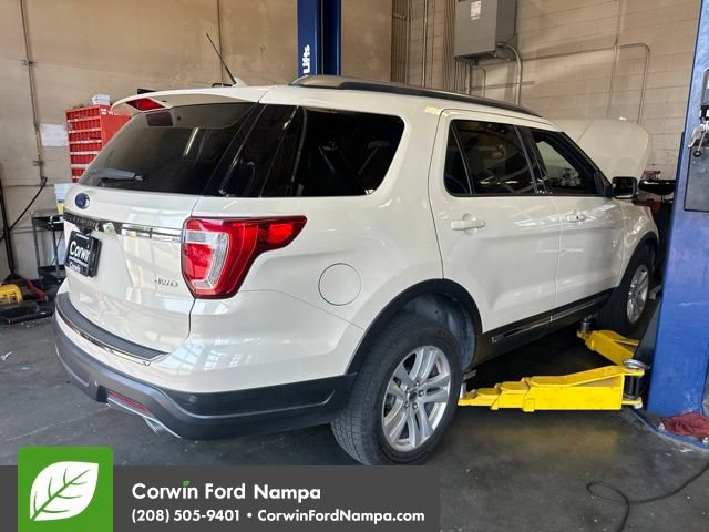 Used 2018 Ford Explorer XLT w/ Equipment Group 201A AWD/4WD image 1