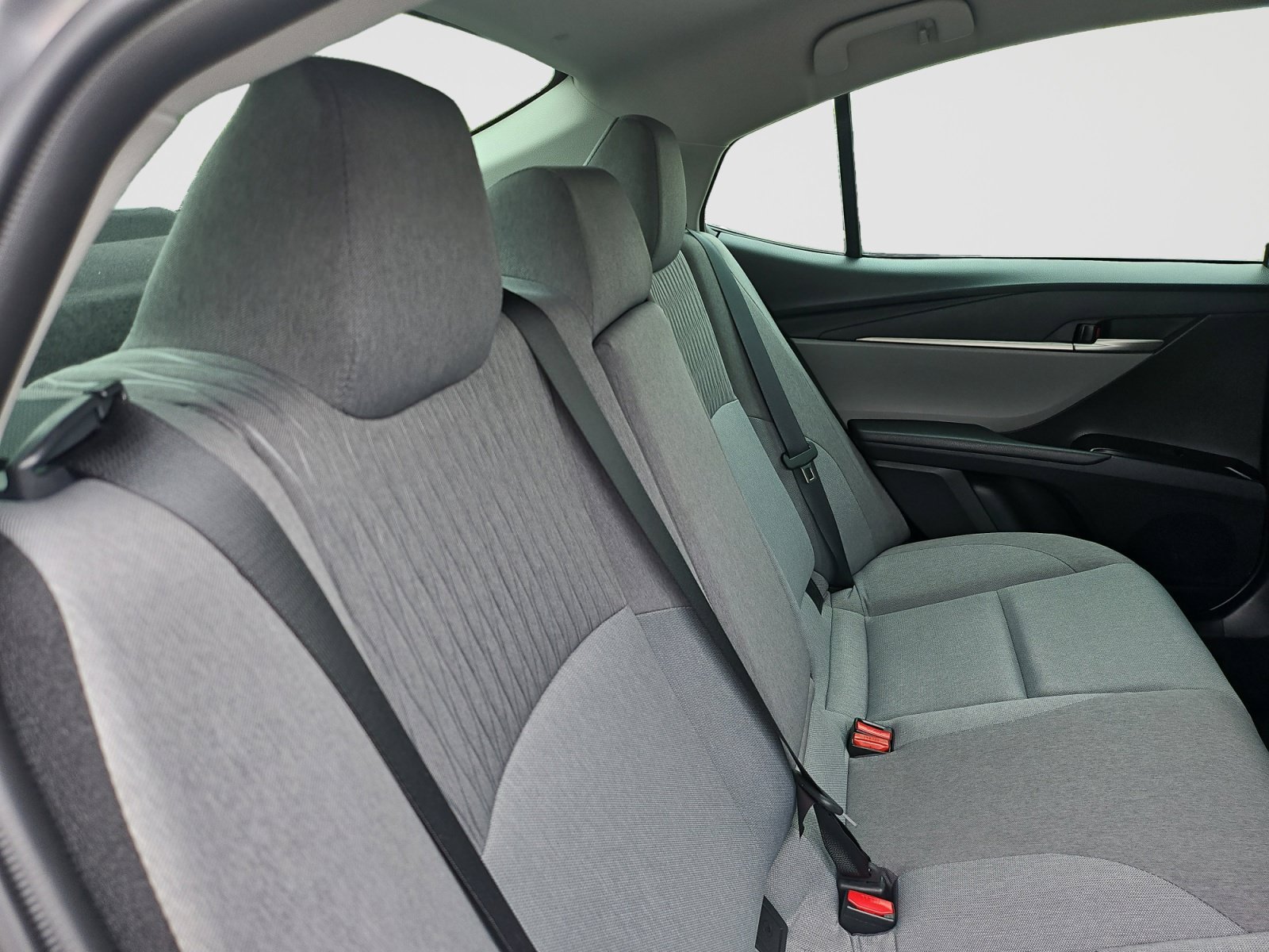 Used 2026 Toyota Camry LE FWD image 45