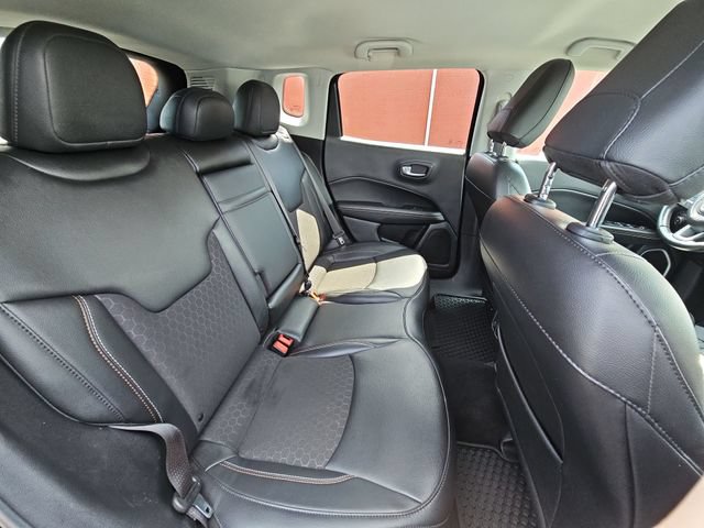 Used 2019 Jeep Compass Latitude w/ Cold Weather Group AWD/4WD image 29