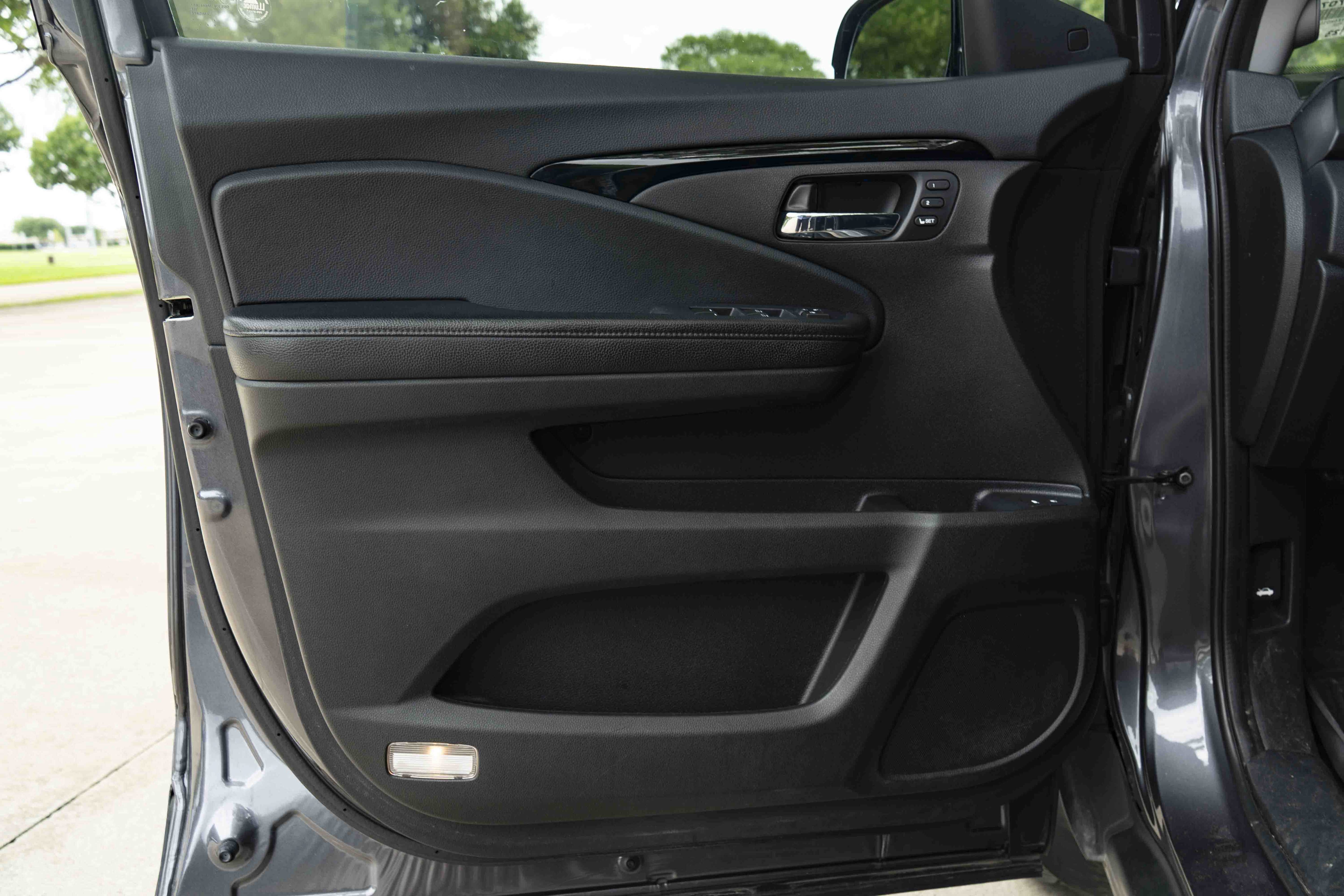 Used 2020 Honda Pilot Elite image 37