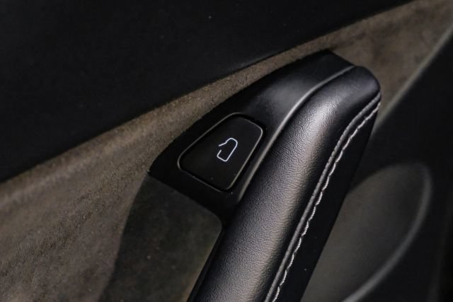 Used 2021 Tesla Model Y 2WD image 58