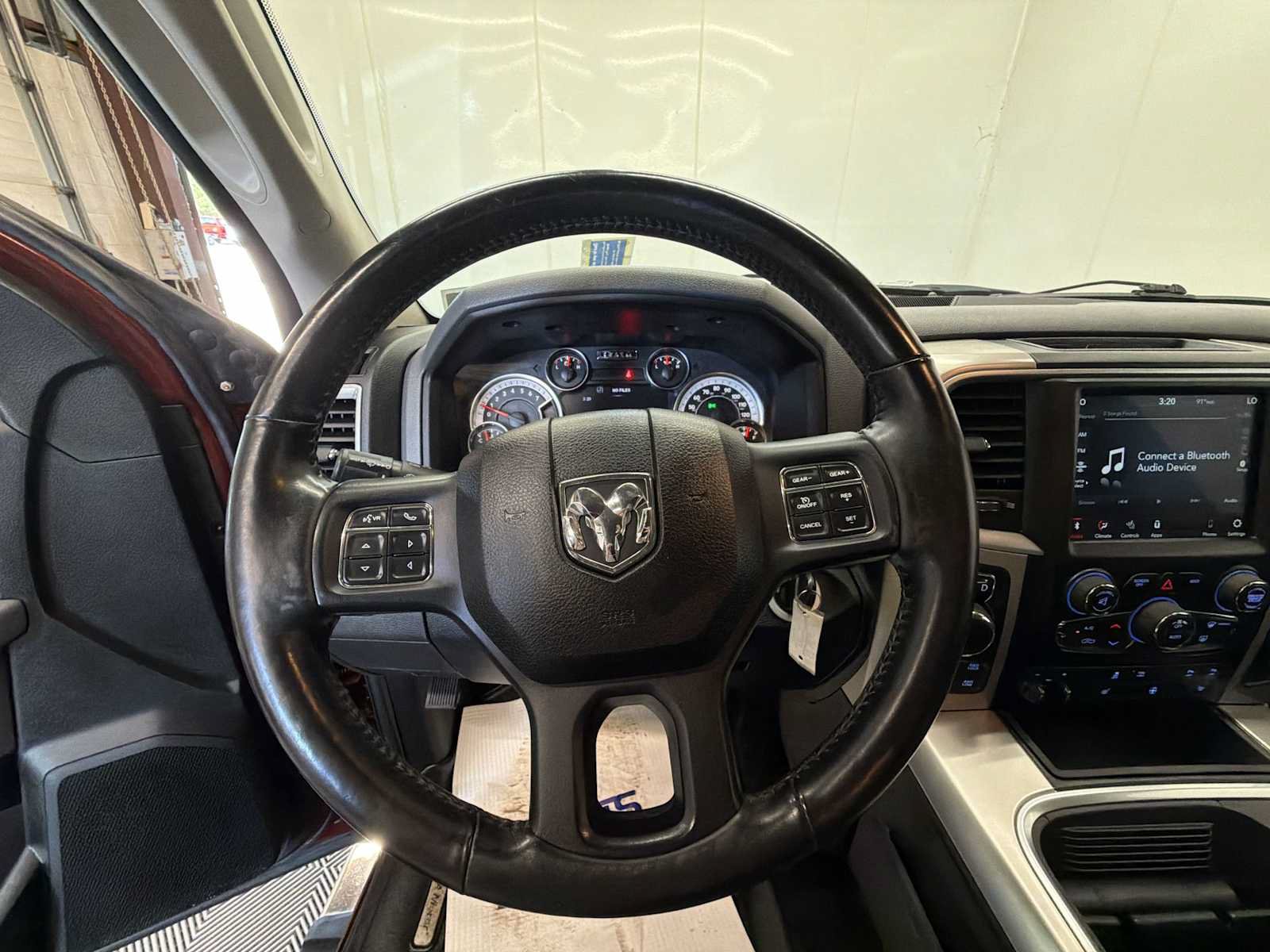 Used 2018 RAM 1500 Big Horn AWD/4WD image 11