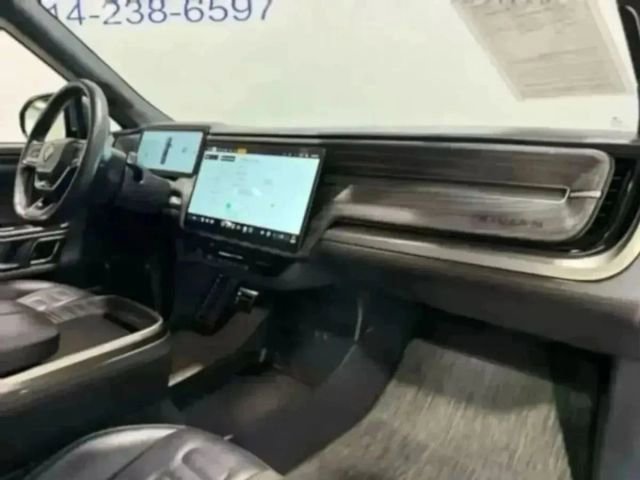 Used 2022 Rivian R1T Adventure AWD/4WD image 23