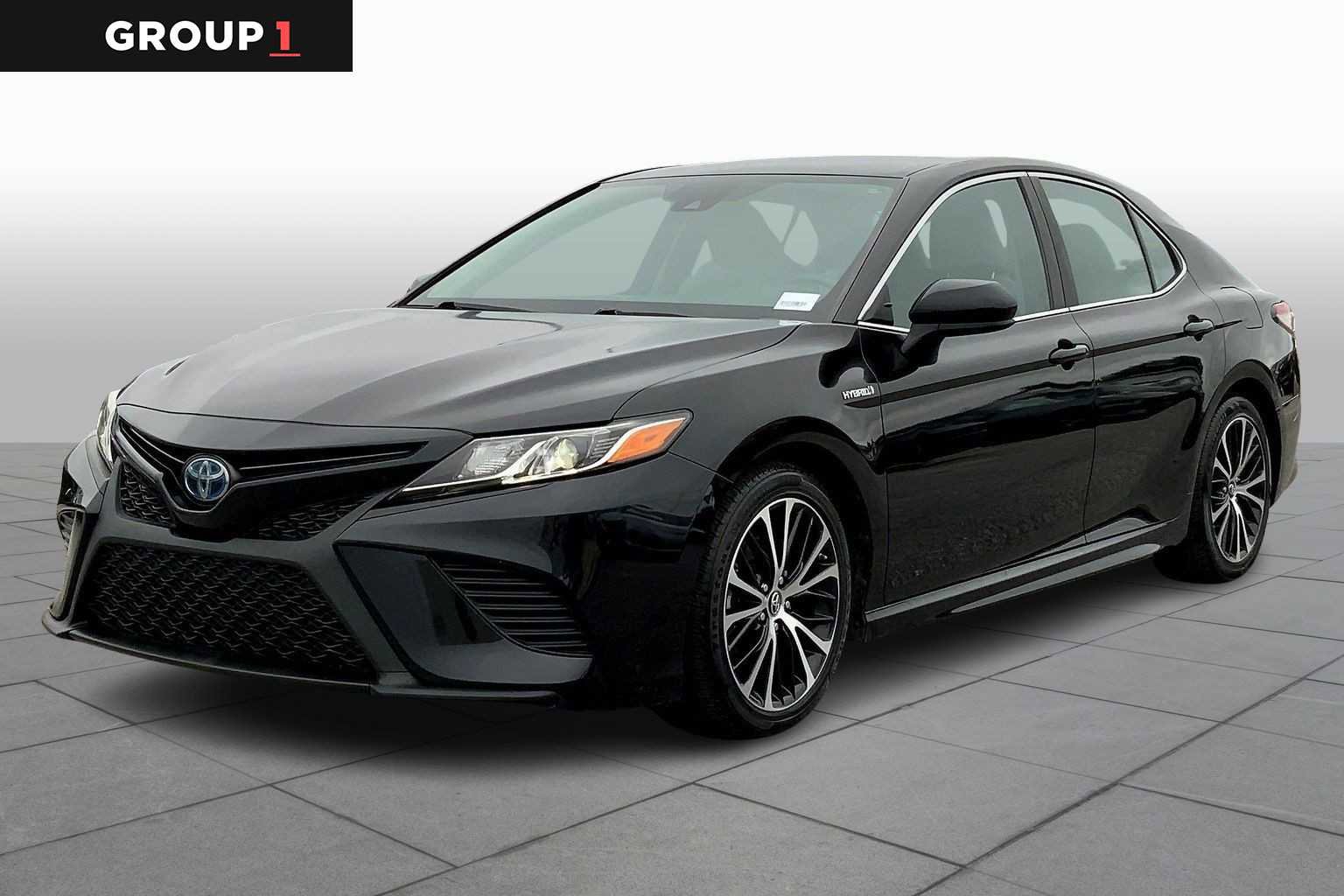 Used 2019 Toyota Camry SE