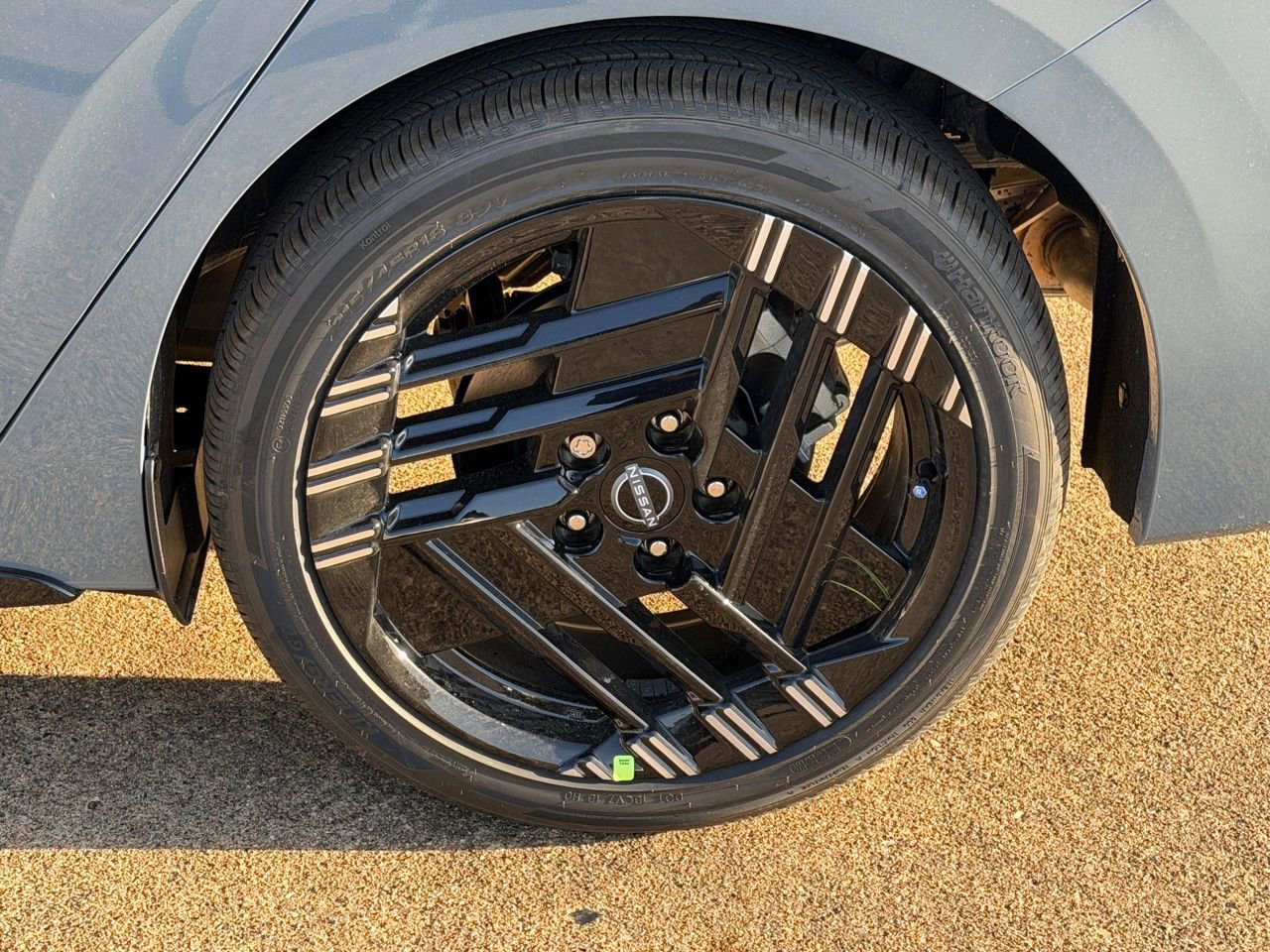 New 2026 Nissan Sentra SR image 17