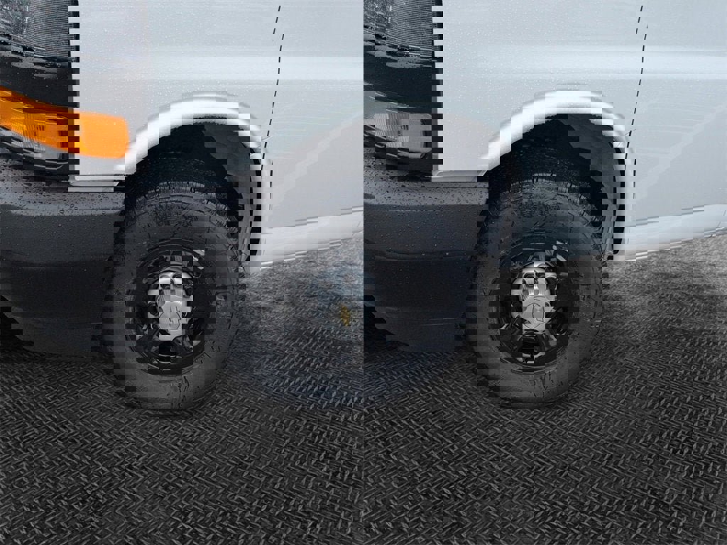 New 2026 Chevrolet Express 2500 Extended w/ Driver Convenience Package image 11