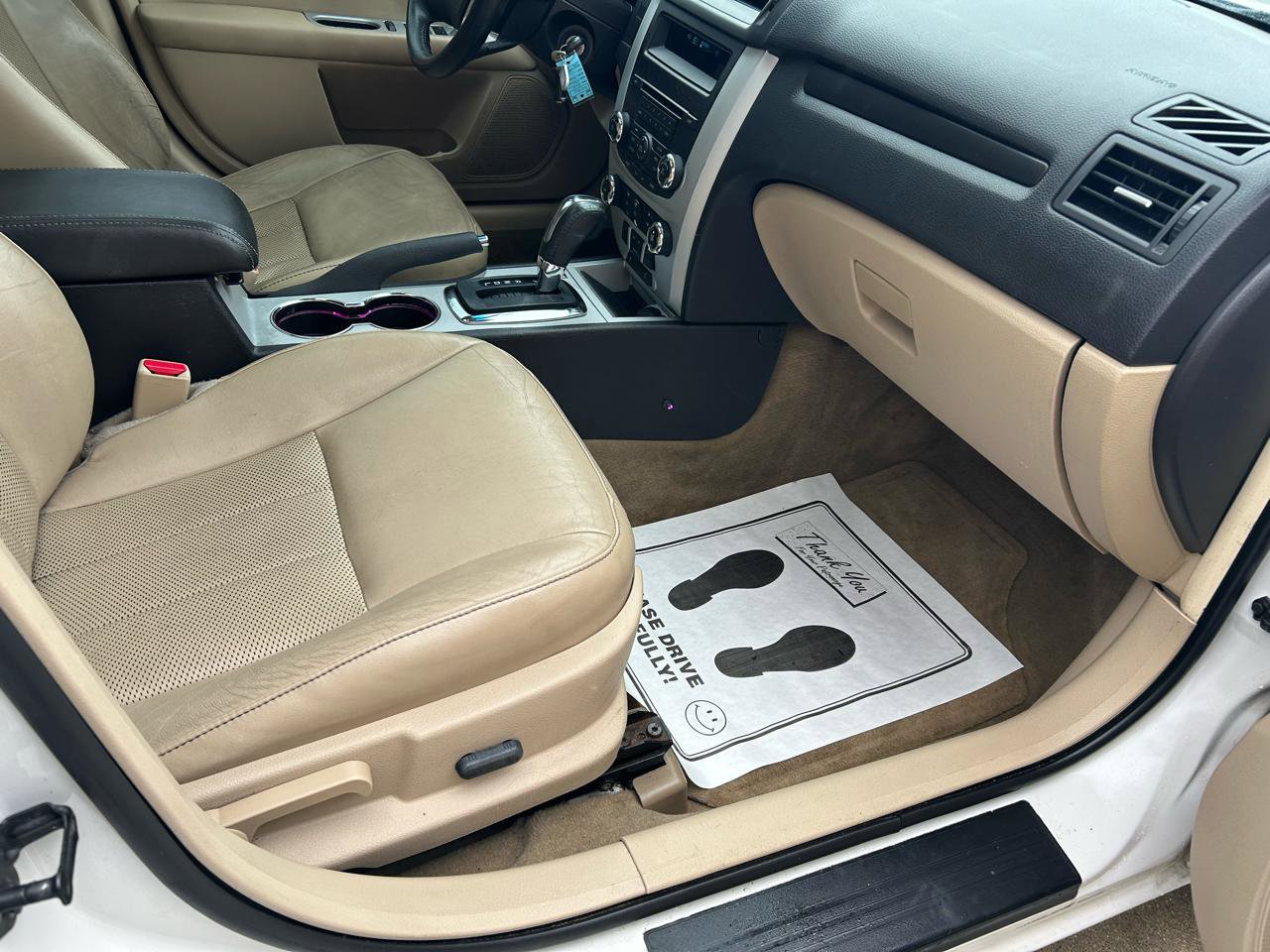 Used 2010 Mercury Milan Premier image 12