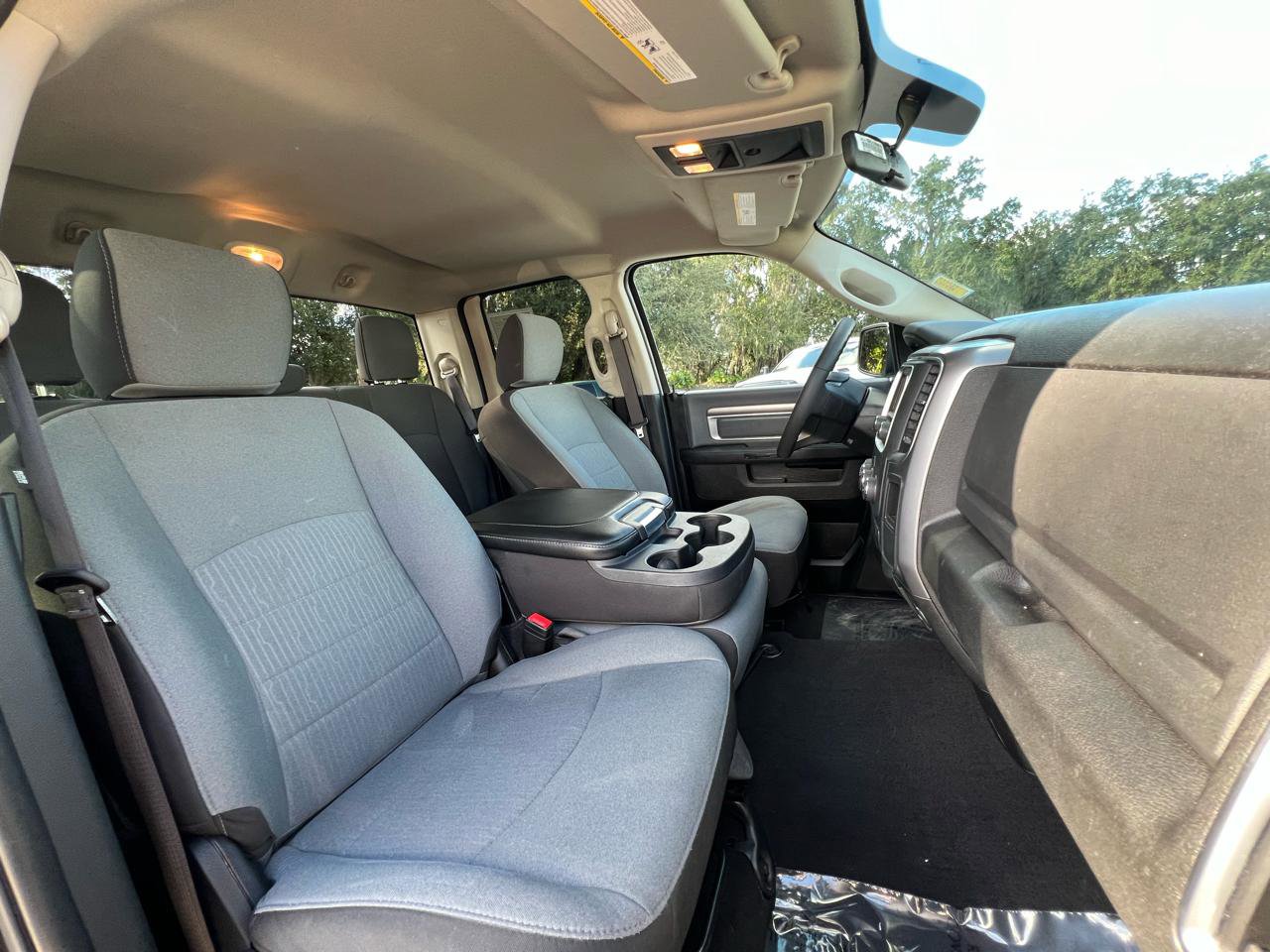 Used 2024 RAM 1500 Classic SLT AWD/4WD image 39