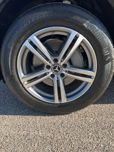 Used 2021 Mercedes-Benz GLC 300 4MATIC image 29