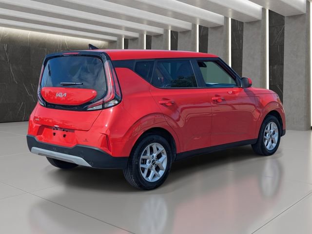 Used 2025 Kia Soul LX w/ LX Technology Package image 6