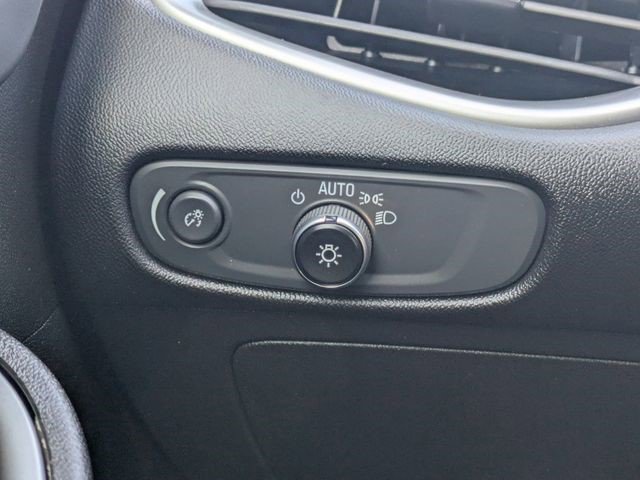 Certified 2025 Chevrolet Malibu LT image 28