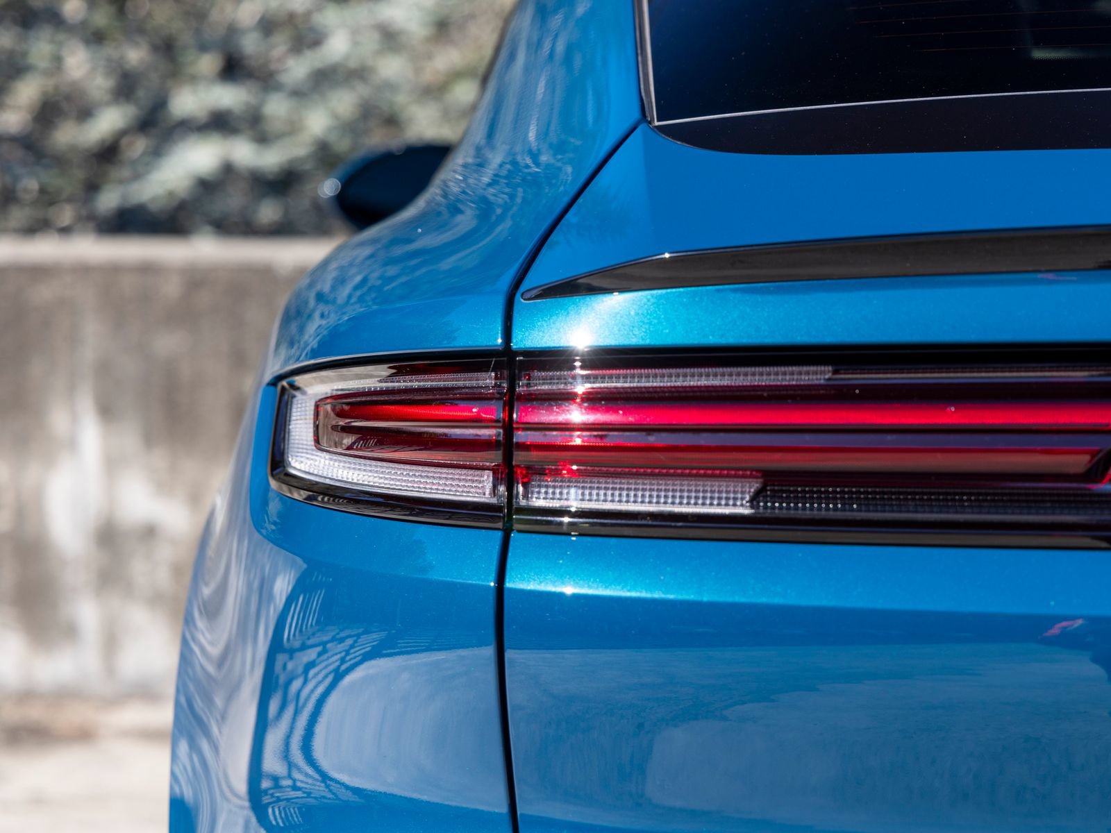 Certified 2026 Porsche Cayenne Coupe AWD/4WD image 21