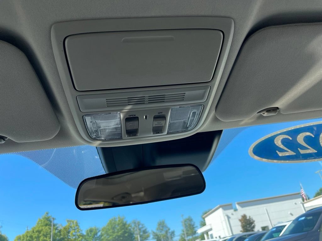 Used 2022 Honda CR-V EX image 16