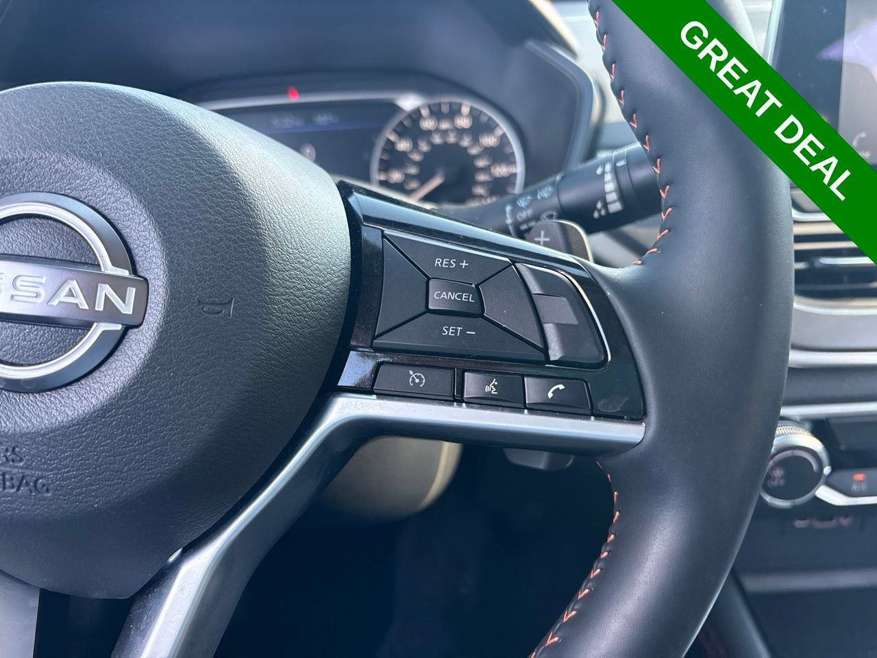 Used 2025 Nissan Altima 2.5 SR FWD image 22