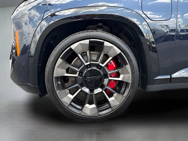 Certified 2024 BMW XM AWD/4WD image 27